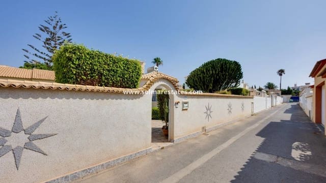 2 soverom Villa til salgs i La Florida, Orihuela med svømmebasseng - € 305 000 (Ref: 9999153)