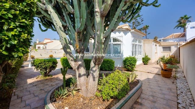 2 soverom Villa til salgs i La Florida, Orihuela med svømmebasseng - € 305 000 (Ref: 9999153)
