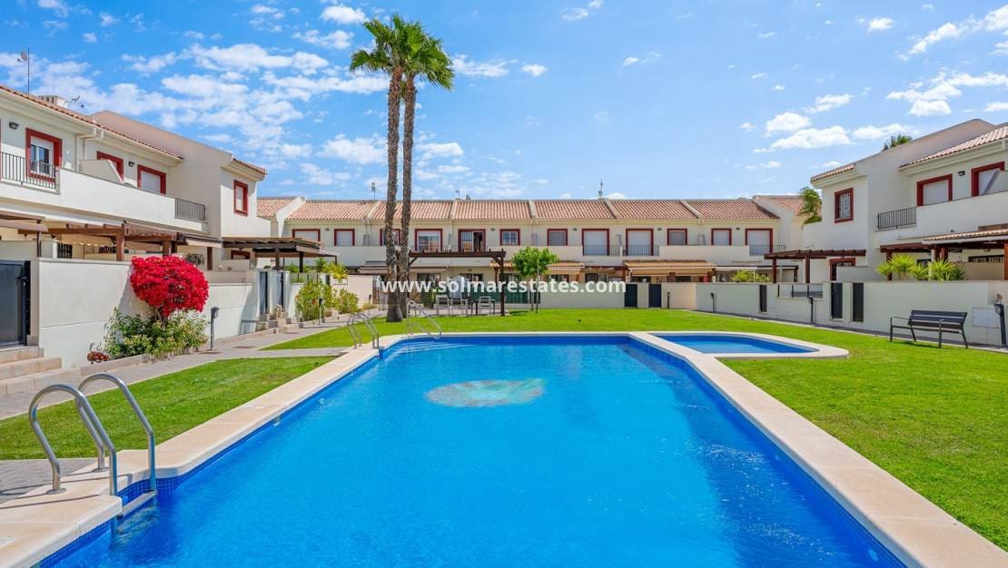 3 Zimmer Haus zu verkaufen in Dona Pepa mit Pool - 249.950 € (Ref: 9999154)