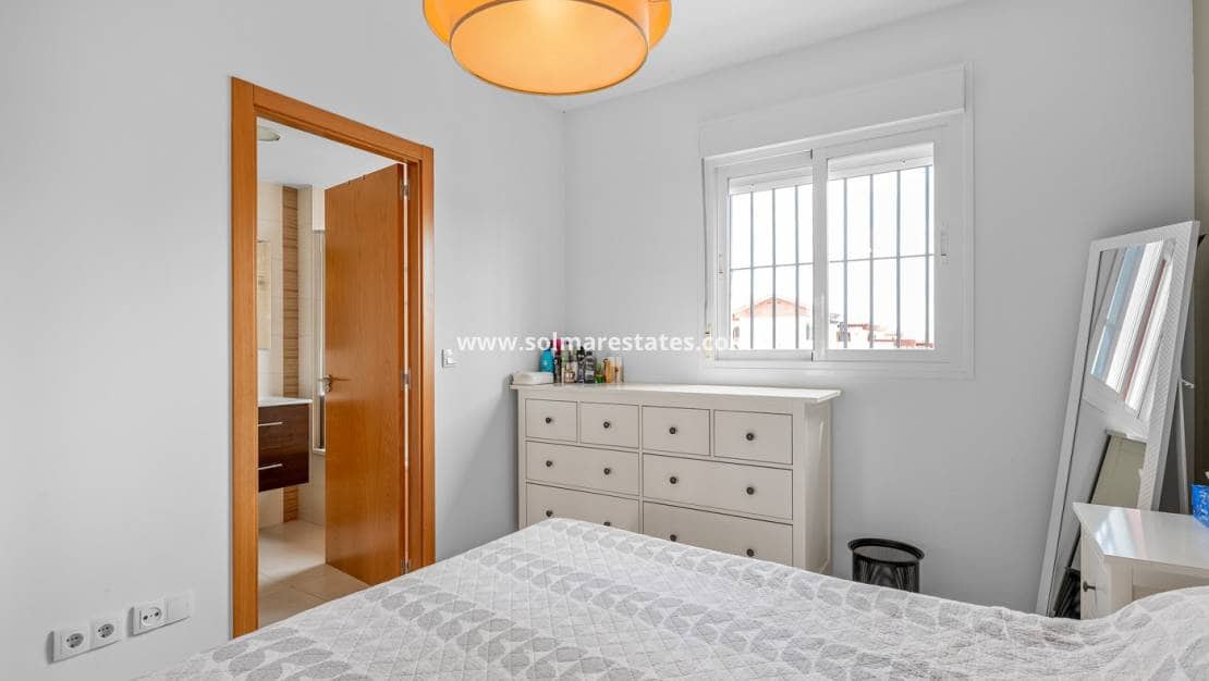 3 Zimmer Haus zu verkaufen in Dona Pepa mit Pool - 249.950 € (Ref: 9999154)