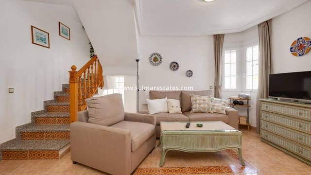 2 Zimmer Doppelhaus zu verkaufen in Playa Flamenca, Orihuela mit Pool - 215.000 € (Ref: 9999155)