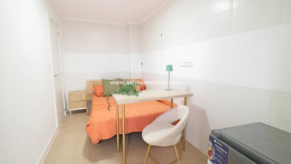 4 camera da letto Appartamento in vendita in Torrevieja - 169.000 € (Rif: 9999382)