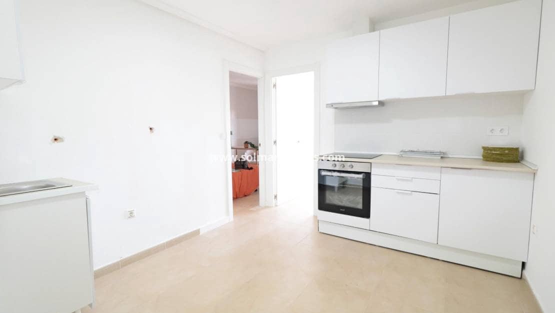 4 camera da letto Appartamento in vendita in Torrevieja - 169.000 € (Rif: 9999382)