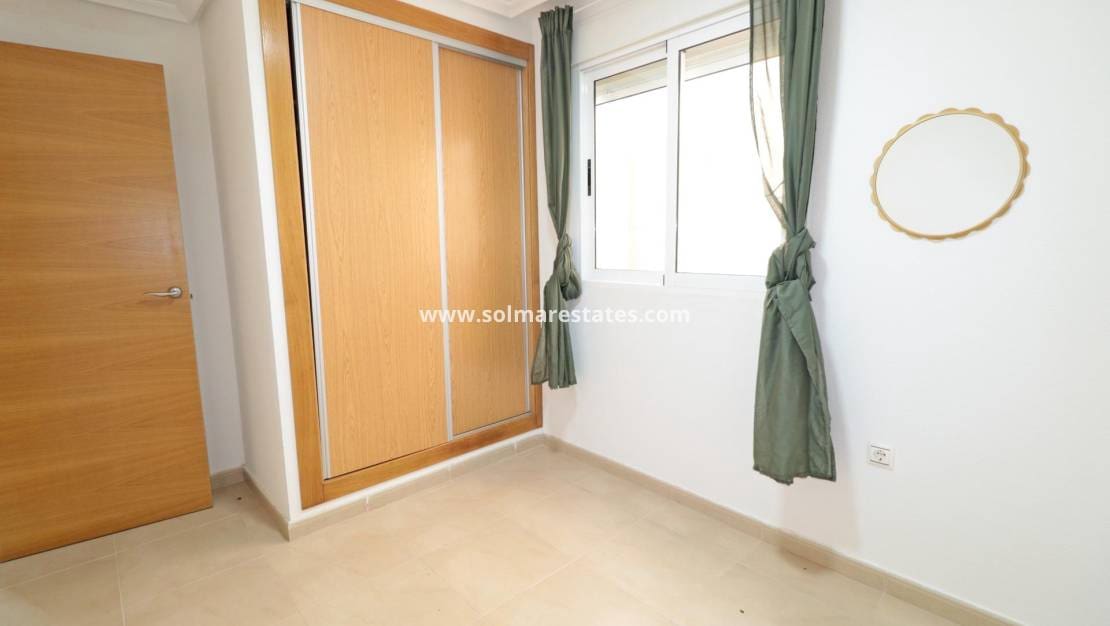 4 camera da letto Appartamento in vendita in Torrevieja - 169.000 € (Rif: 9999382)