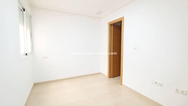 4 camera da letto Appartamento in vendita in Playa del Acequión, Torrevieja - 169.000 € (Rif: 9999382)