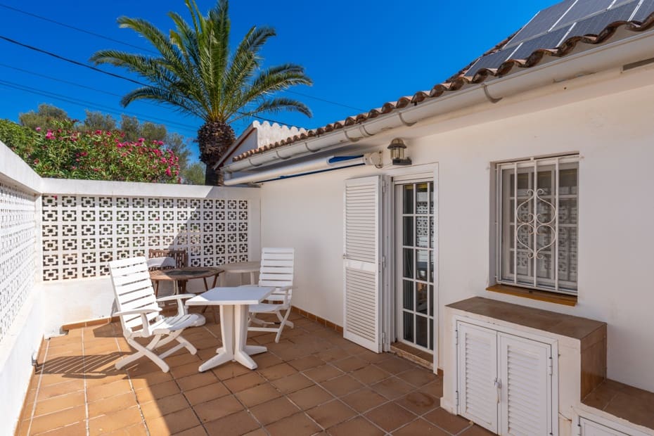2 soveværelse Bungalow til salg i Cala Murada med swimmingpool garage - € 985.000 (Ref: 10110899)