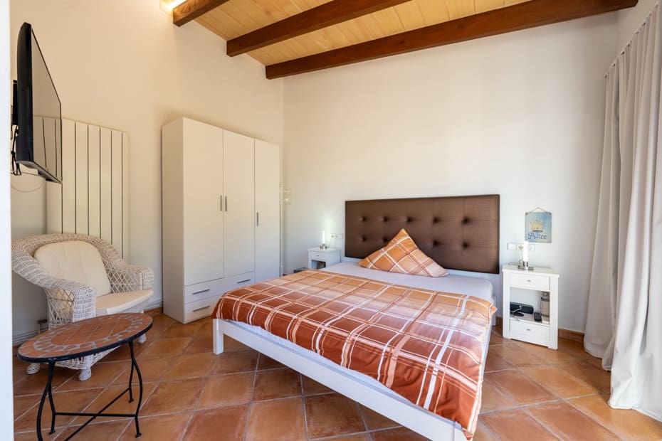 3 Zimmer Villa zu verkaufen in Cala Murada mit Pool Garage - 1.250.000 € (Ref: 10110900)
