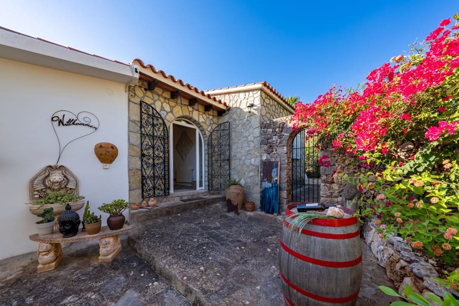 3 Zimmer Villa zu verkaufen in Cala Murada mit Pool Garage - 1.250.000 € (Ref: 10110900)