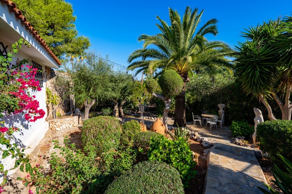 3 Zimmer Villa zu verkaufen in Cala Murada mit Pool Garage - 1.250.000 € (Ref: 10110900)