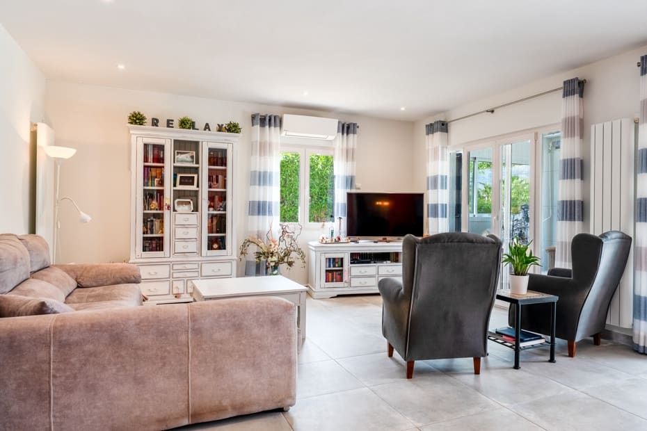 3 soveværelse Bungalow til salg i Cala Murada med swimmingpool garage - € 1.250.000 (Ref: 8751581)