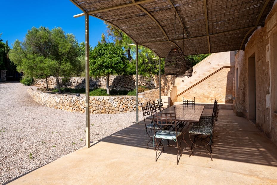4 bedroom Finca/Country House for sale in Espinagar with pool garage - € 2,200,000 (Ref: 9935712)