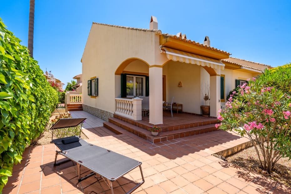 2 bedroom Townhouse for sale in Cala Murada with garage - € 348,000 (Ref: 9935713)