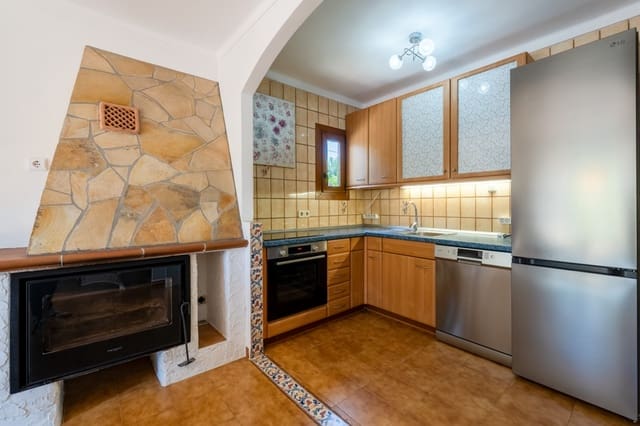 Leilighet til salgs i Cala Murada, Manacor med garasje - € 285 000 (Ref: 9935714)