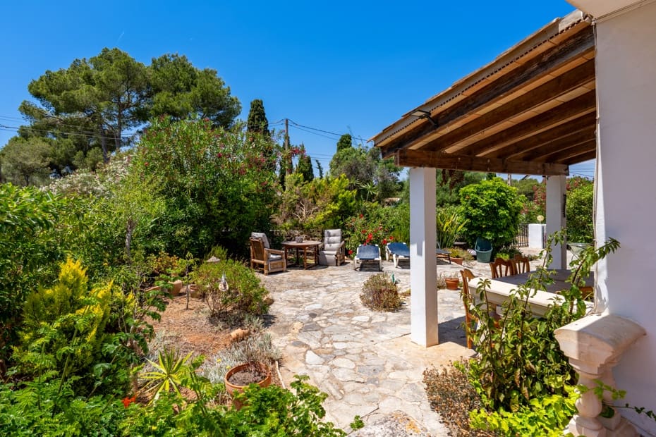 Leilighet til salgs i Cala Murada med garasje - € 285 000 (Ref: 9935714)