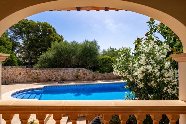 3 bedroom Villa for sale in Cala Murada, Manacor with pool garage - € 1,250,000 (Ref: 9959313)