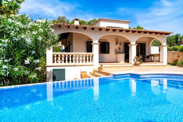 3 bedroom Villa for sale in Cala Murada, Manacor with pool garage - € 1,250,000 (Ref: 9959313)