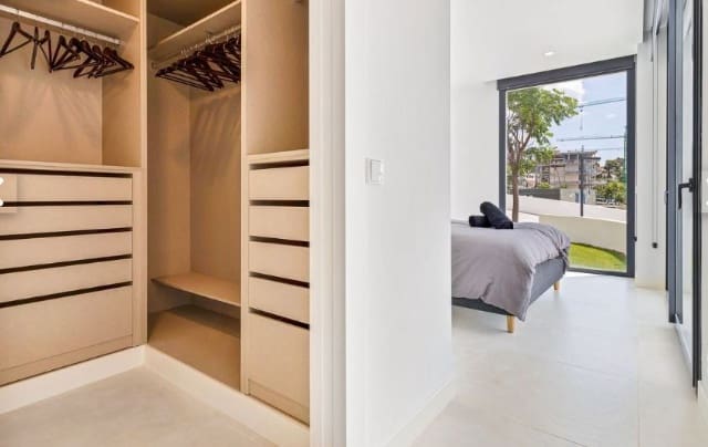 Apartamento de 3 habitaciones en Fuengirola en venta con piscina - 749.995 € (Ref: 8041388)