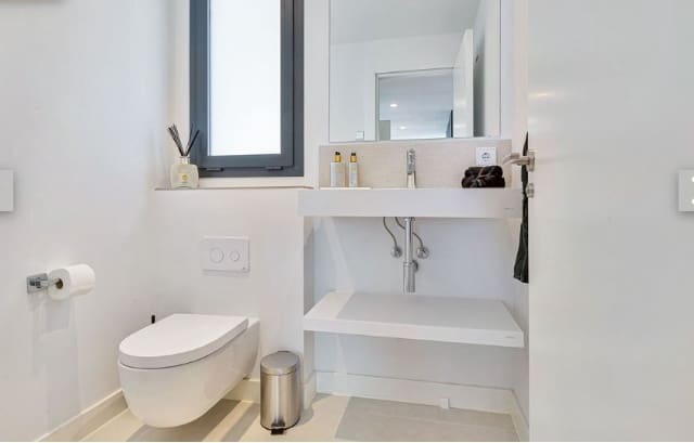 Apartamento de 3 habitaciones en Fuengirola en venta con piscina - 749.995 € (Ref: 8041388)