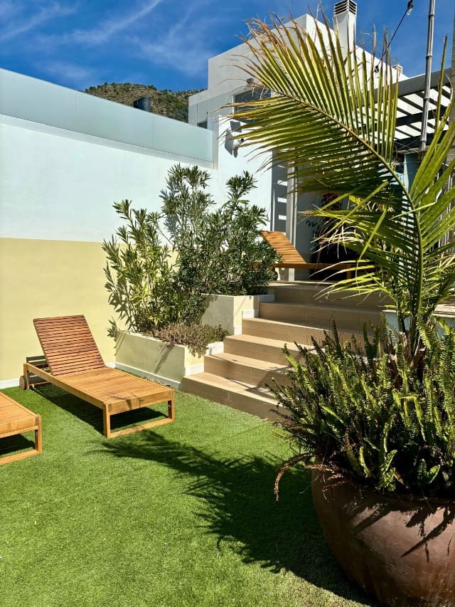 4 Zimmer Doppelhaus zu verkaufen in Mijas mit Pool - 950.000 € (Ref: 8626564)