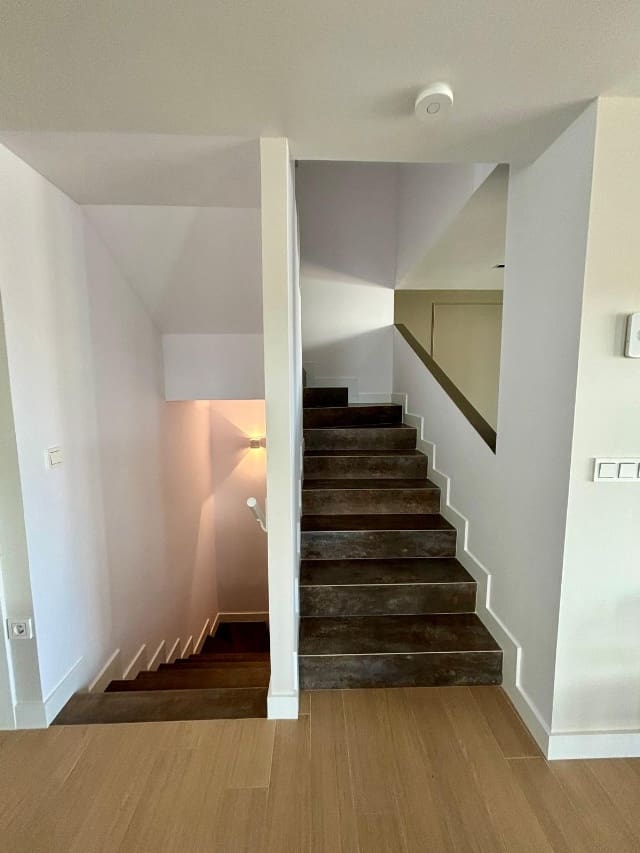 4 soverom Kjedet enebolig til salgs i Mijas med svømmebasseng - € 950 000 (Ref: 8626564)