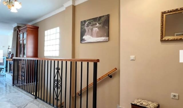 4 Zimmer Villa zu verkaufen in Mijas - 480.000 € (Ref: 8679494)