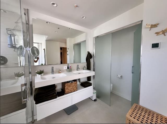 2 Zimmer Apartment zu verkaufen in Fuengirola mit Pool - 560.000 € (Ref: 8703647)