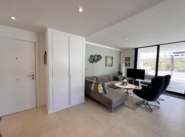 2 Zimmer Apartment zu verkaufen in Fuengirola mit Pool - 560.000 € (Ref: 8703647)