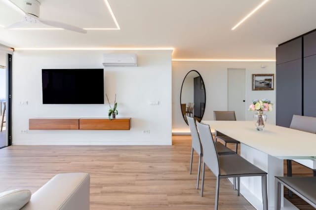 3 Zimmer Apartment zu verkaufen in Marbella mit Pool - 980.000 € (Ref: 8821723)