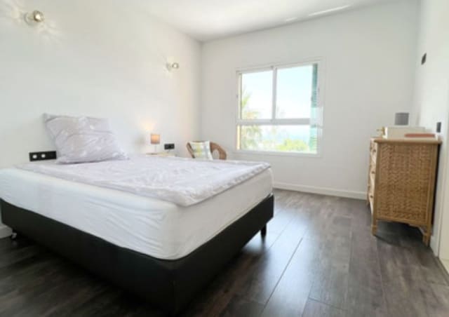 3 soveværelse Byhus til salg i Benalmadena med swimmingpool - € 477.000 (Ref: 9132159)