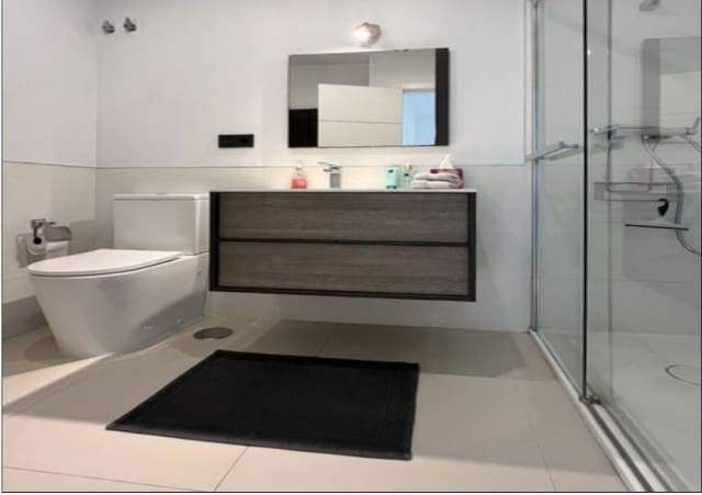 3 soveværelse Byhus til salg i Benalmadena med swimmingpool - € 477.000 (Ref: 9132159)