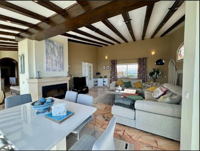 6 Zimmer Villa zu verkaufen in Mijas mit Pool Garage - 1.650.000 € (Ref: 9145285)