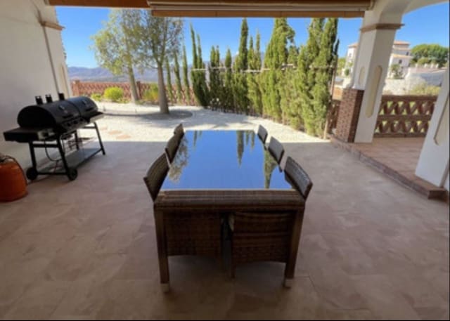 4 bedroom Villa for sale in Mijas with pool garage - € 1,300,000 (Ref: 9485123)
