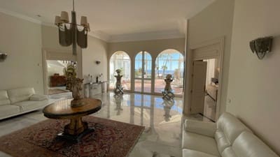 6 bedroom Villa for sale in Mijas with pool - € 2,950,000 (Ref: 9547498)