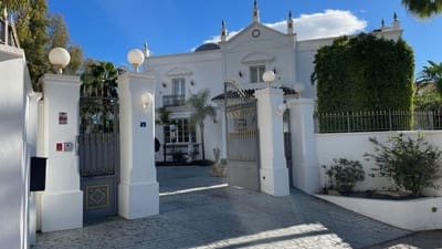 6 bedroom Villa for sale in Mijas pueblo, Mijas with pool - € 2,950,000 (Ref: 9547498)