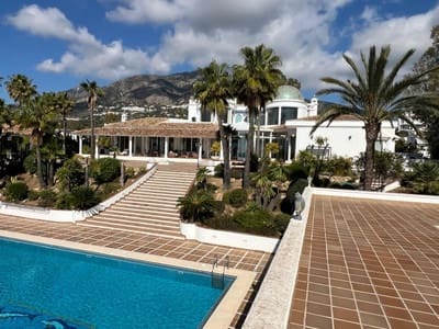 6 bedroom Villa for sale in Mijas with pool - € 2,950,000 (Ref: 9547498)