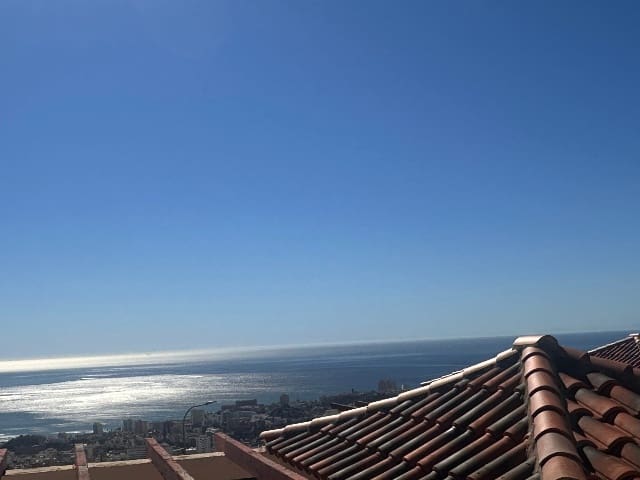 4 soveværelse Villa til salg i Benalmadena med swimmingpool - € 510.000 (Ref: 9643694)