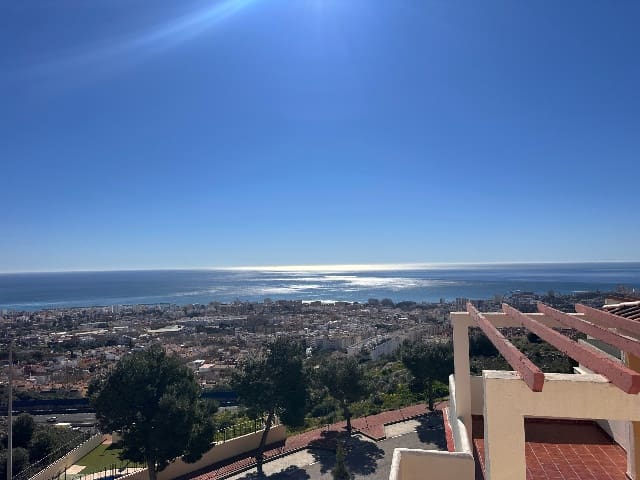 4 makuuhuone Huvila myytävänä paikassa Benalmádena mukana uima-altaan - 510 000 € (Ref: 9643694)