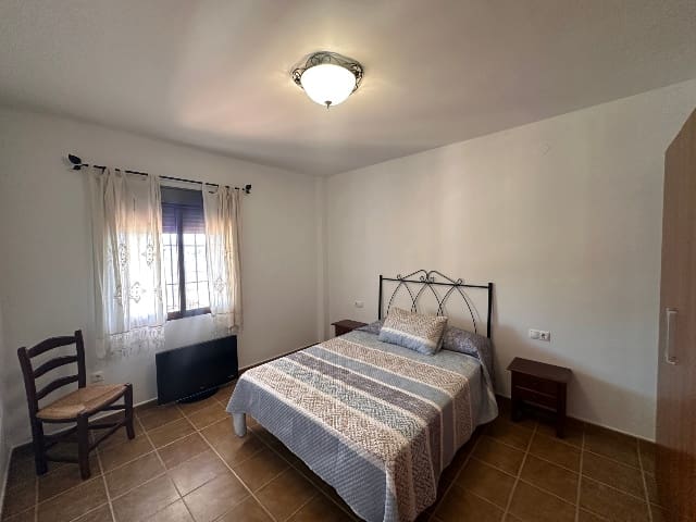 6 bedroom Finca/Country House for sale in Colmenar with pool - € 430,000 (Ref: 9647547)