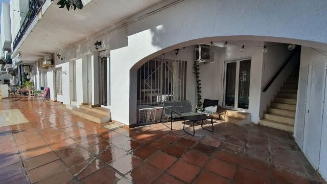 2 bedroom Apartment for sale in Mijas with pool - € 245,000 (Ref: 9655605)