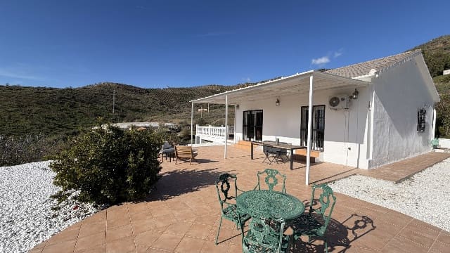 2 camera da letto Finca/Casa di Campagna in vendita in Moclinejo con piscina - 339.000 € (Rif: 9660795)