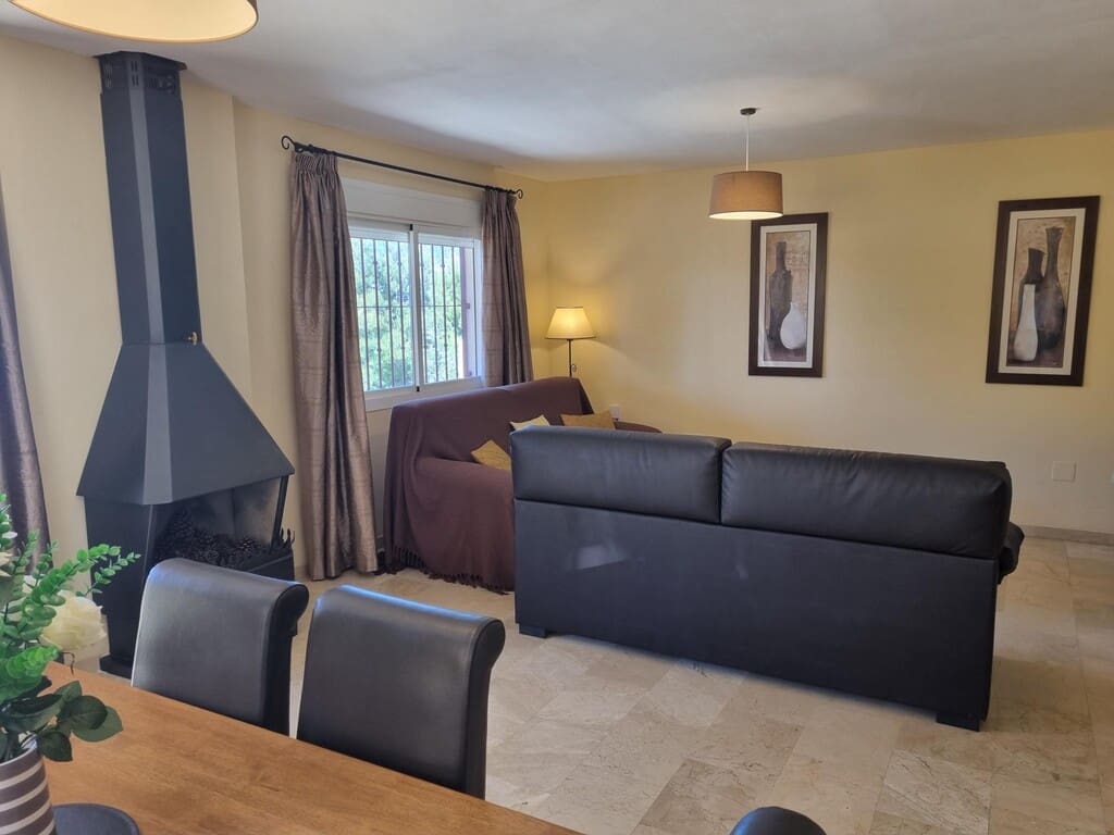 3 bedroom Townhouse for sale in Mijas with pool garage - € 545,000 (Ref: 9772771)