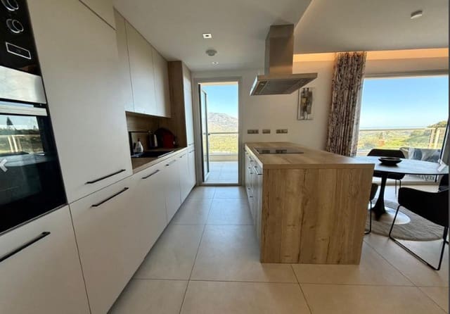 3 soverom Leilighet til salgs i La Cala de Mijas, Mijas med svømmebasseng garasje - € 485 000 (Ref: 9990286)