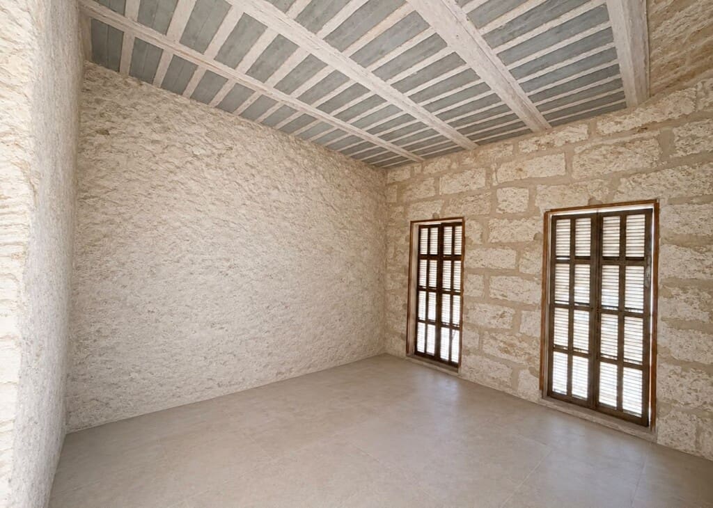 Commercial for sale in Manacor - € 398,000 (Ref: 10035051)
