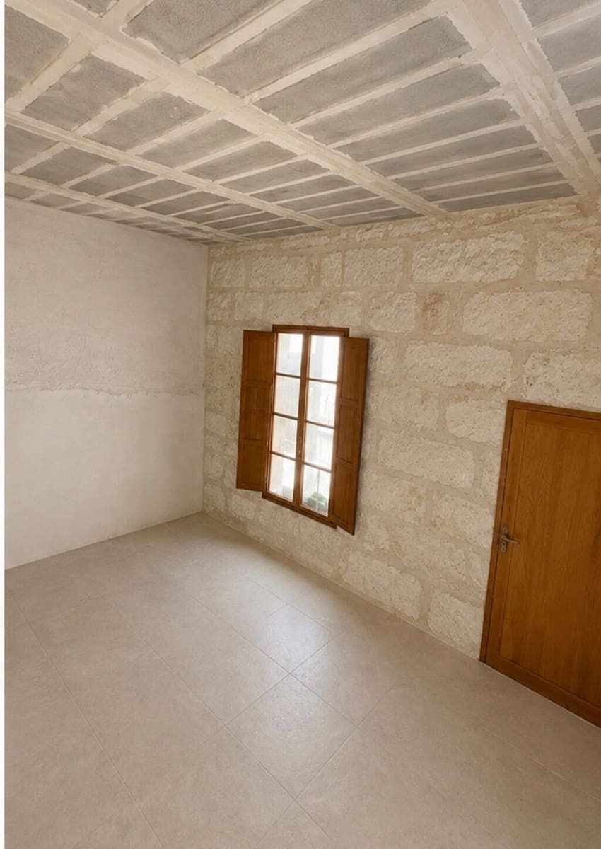 Commercial for sale in Manacor - € 398,000 (Ref: 10035051)