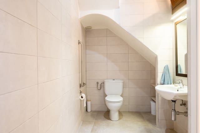 Local Comercial en Artà en alquiler - 1.600 € (Ref: 10048919)