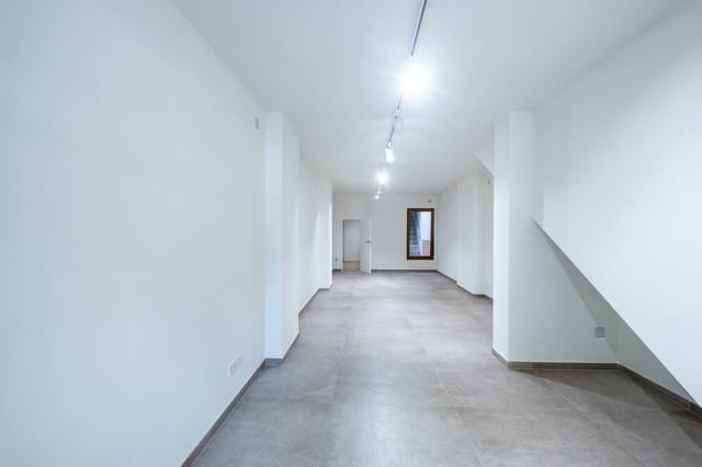 Local Comercial en Artà en alquiler - 1.600 € (Ref: 10048919)