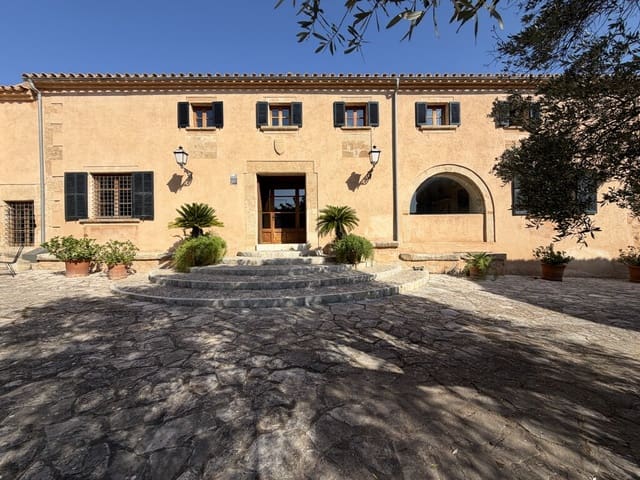 9 slaapkamer Finca/Landhuis te koop in Artà met zwembad - € 6.400.000 (Ref: 10085780)
