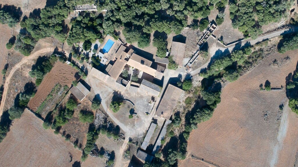 9 makuuhuone Maalaistalo myytävänä paikassa Arta mukana uima-altaan - 6 400 000 € (Ref: 10085780)