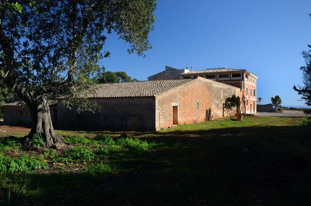 Finca/Casa Rural de 12 habitaciones en Calas de Mallorca en venta - 6.800.000 € (Ref: 10097633)