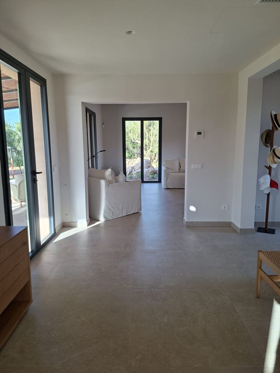 4 bedroom Finca/Country House for rent in Arta with pool - € 4,800 (Ref: 10101947)